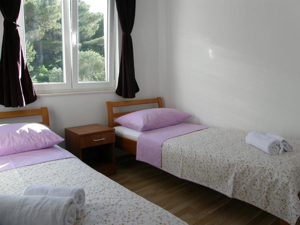 Villa Bella Vista Lumbarda Oda fotoğraf